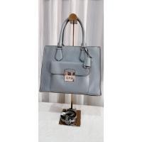 ราคา Michael Kors bridgette medium saffiano leather tote มือสอง ของแท้ (25884806964)