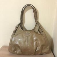 ราคา Coach หนังเคลือบแก้ว มือสองของแท้% (7912322055)