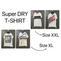 ราคา (สินค้ามือสอง)✌พร้อมส่ง เสื้อยืด SuperDry ไซร์ XL , XXL สีขาว (44127345020)