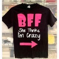 ราคา เสื้อยืด DELTA PRO WEIGHT :: Size S - สีดำ BFF She Thinks i'm Crazy ➡️ (42257117952)