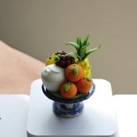 ราคา พานผลไม้ 5 อย่าง (องุ่น ;ส้ม ; แก้วมังกร หรือ สัปปะรด) งานดินปั้นขนาดพาน 1 นิ้ว ถวายพระ องค์เทพ (5711755394)