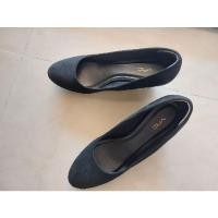 ราคา รองเท้าคัทชูส้นสูง vnc กำมะหยี่สีดำ (14440765954)