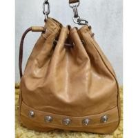 ราคา กระเป๋าสะพาย แฟชั่น สีเหลือง หมุดเงาสวย หนังนิ่ม ขนาด12*10 แถมจัดส่งฟรีค่ะ (13970619896)