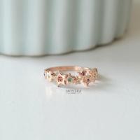 ราคา Star Ring แหวนนพเก้าพลอยเสริมดวง แหวนดาวนพเก้า แหวนเงินแท้ 925 ฝังพลอยแท้ by Montra Jewelry (14433829970)