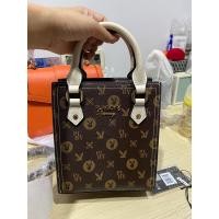 ราคา กระเป๋า playboy แท้% มือสอง (23860713922)