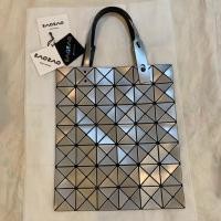 ราคา Used like new! Baobao 7x6 สีเงิน (5632776856)