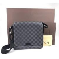 ราคา Louis vuitton district pm damier แท้ (12341884347)
