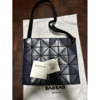 ราคา BaoBao blocky shoulder bag มือสองของแท้ (23827136873)