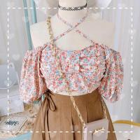 ราคา พร้อมส่ง ตรงปก เสื้อครอปปาดไหล่ลายดอก แขนตุ๊กตา สไตล์เกาหลี เชือกผูกปรับสายได้ น่ารัก เซ็กซี่เบาๆ เสื้อผ้าแฟชั่นผู้หญิง (17792818628)