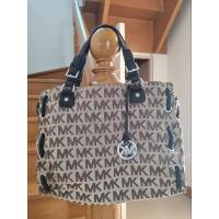 ราคา MK Michael Kors แท้ มือสอง สวยๆ (21394741667)