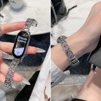 ราคา Bling สร้อยข้อมือเพชรสําหรับ Xiaomi Mi Band 9 Luxury Glitter โลหะสําหรับ Mi Band 8 ผู้หญิง Repleacement Smartwatch อุปกรณ์เสริม (24585638107)