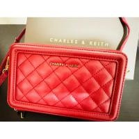 ราคา กระเป๋าสะพายขนาดเล็ก charles & keith ❗️(Used1ครั้ง) แท้สภาพใหม่มาก (23079422869)