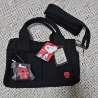 ราคา [Shoopen X Snoopy] Snoopy tumbler bag [ใหม่ป้ายห้อย] (26904074441)