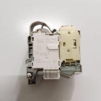 ราคา สวิทซ์ประตูเครื่องซักผ้าฝาหน้า Electrolux แท้ถอด มือสอง สภาพดี รุ่น EWF10843 (43607045041)