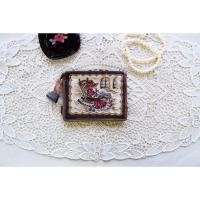 ราคา กระเป๋าใส่เหรียญผ้าทอ วินเทจ มือสองจากตู้ญี่ปุ่น ทอลายเด็กผู้หญิงนั่งอยู่บนเก้าอี้โยกทั้งสองด้าน น่ารักมากค่ะ (17333119896)