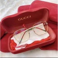 ราคา แว่นGUCCIใส กรองแสง แถมกล่องกำมะหยี่สีแดง (8520966186)