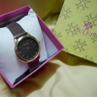 ราคา นาฬิกาแบรนด์เนม Julius ja 982 สีน้ำตาลสีหายาก ของส่งต่อมือสองค่ะ พร้อมกล่อง (1482542789)