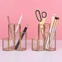ราคา BK20 กล่องใส่แปรง 3ช่องแบบเหลี่ยมขอบทอง ใส่เครื่องเขียน เครื่องสำอางค์ จัดระเบียบสีทอง แปรงแต่งหน้า (22267215357)