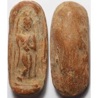 ราคา 512 (5) พระลีลาเม็ดขนุน หลวงพ่อกวย วัดโฆสิตาราม จังหวัดชัยนาท เนื้อดินเผา (26635726603)