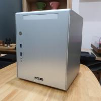 ราคา *รับโค้ดเงินคืน* เคส Lian Li PC Q03 Mini ITX Tower Case สภาพดี (23943218508)