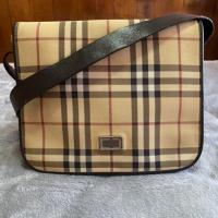 ราคา Burberry crossbody ของแท้ ผู้ชายและผู้หญิงก็ใช้ได้ค่ะ กระเป๋ามือสอง แบรนด์เนม (9712648198)