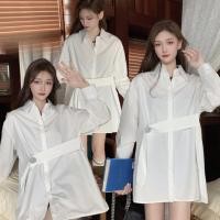 ราคา พร้อมส่ง Tomma dress เดรสตัวสั้นทรงเชิ้ตแขนยาวแต่งสายคาดตรงเอว (36626) (17400401031)