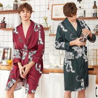ราคา เสื้อคลุมชุดนอนกิโมโนชายแขนยาว ผ้าซาตินใส่สบาย คุณภาพเยี่ยม ดีไซน์ทันสมัย เสื้อคลุมอาบน้ำผ้าไหมผู้ชายลายเสือ (23142115275)