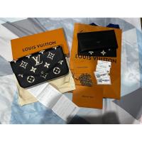 ราคา แท้ 100% แม่ค้าขสยเอง กระเป๋า Louis Vuitton รุ่น Pochette Félicie เป็นหนังวัว สีดำ/เบจ (21688859138)