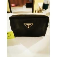 ราคา กระเป๋าเครื่องสำอางแบบพกพา prada (9765952250)