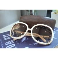 ราคา Used แว่น chloe เลนส์สีชา กรอบขาว อะไหล่สี light gold (2368046334)