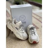 ราคา Fila Ray Tracer Shine Unisex Casaul Shoes รองเท้า Fila (18707143943)