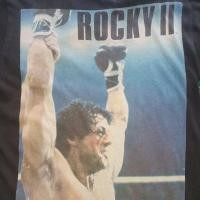 ราคา เสื้อยืด Usa หนังเก่า Rocky || งานยุโรป Size S 18/28 (9676769419)