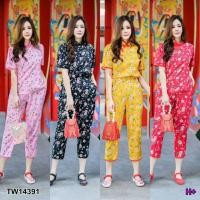 ราคา ชุดเซ็ท สาวอวบ เสื้อคอจีน กางเกงขายาว ลายดอก สีขาว ชมพู ดำ เหลือง แดง ใส่ตรุษจีนน่ารักๆเลยค่ะ CL5-272 TW14391 (8012849203)