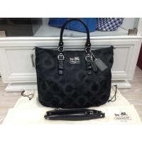 ราคา กระเป๋า Coach Madison Dotted Op Art Emma F1020-15939 (1901962882)