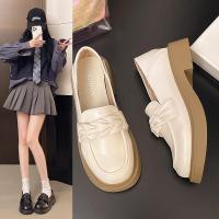 ราคา รองเท้าโลฟเฟอร์แฟชั่นสำหรับผู้หญิง รองเท้าหนังพื้นหนาสไตล์วินเทจ หัวกลม สไตล์วิทยาลัย (42871597029)