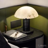 ราคา Bao Sihao โคมไฟตั้งโต๊ะกระจกเรียบง่ายโพสต์โมเดิร์นห้องนั่งเล่นข้างเตียงห้องทำงานนักออกแบบนอร์ดิกรุ่นห้องนอนไฟ 9L1M (27720207513)