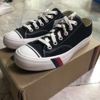 ราคา Pro-keds มือ1 สีดำ size38 แท้!! (4208373756)