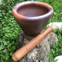 ราคา ครกดินเผา ครกส้มตำ พร้อมสากไม้ 1 ชุด (1869204788)