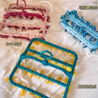 ราคา 【สินค้าขายดี】FZ(ลูกค้าใหม่1บาท)ที่หนีบผ้า 32 ตัวหนีบ ที่แขวนผ้าแบบเหลี่ยมที่หนีบผ้าพลาสติก(พร้อมส่งจากไทย) (40964509840)