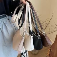 ราคา AMIKABAG(MK2481) กระเป๋าสะพายข้างใบเล็กหนังพียู ทรงสวย ขนาด10นิ้ว (43816039928)