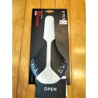 ราคา เบาะจักรยาน_Fizik_Antares_R3_KIUM (21522700213)