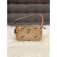 ราคา กระเป๋า Coach Nolita มือ2 สภาพสวย ของแท้100% (44160751534)