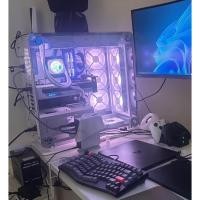 ราคา [ส่งต่อสภาพนางฟ้า 95%] Gaming PC Spec แรง RTX 4070 + i7-13700K RGB ครบชุด ประกันเหลือ (42614308233)