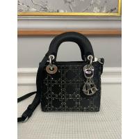 ราคา Dior Lady Mini มือสอง (41553005960)