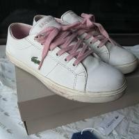 ราคา LACOSTE รองเท้าผ้าใบมือสองสีขาว ไซต์37 (29313526503)