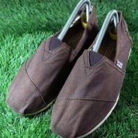 ราคา รองเท้า TOMS แท้100% (758106530)