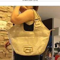 ราคา Guess มือสองของแท้ (1609504409)