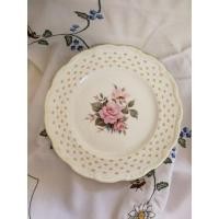 ราคา Royal Albert ขอบสีเหลืองพาสเทล (15815709721)