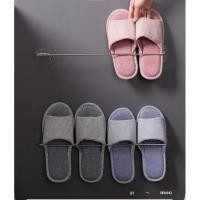 ราคา รองเท้าแตะลําลอง สวมใส่สบาย หลากสี แฟชั่นฤดูร้อน สําหรับผู้ชาย และผู้หญิง น้ําหนักเบา เหมาะกับฤดูร้อน กันลื่น แบบนิ่ม (22800713827)