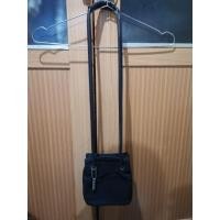 ราคา กระเป๋า​ nine west มือสอง​สภาพดีส่งฟรีลงทะเบียนค่ะ (4719556978)